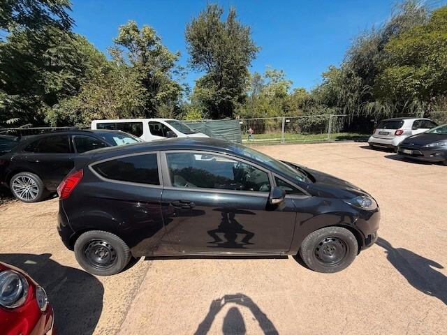 Ford Fiesta 1.0 80CV 3 porte Titanium