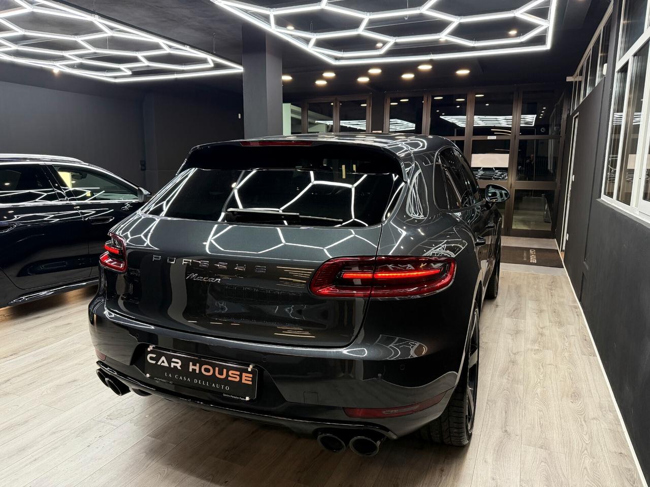 Porsche Macan 2.0 252CV PDK Tetto Panoramico