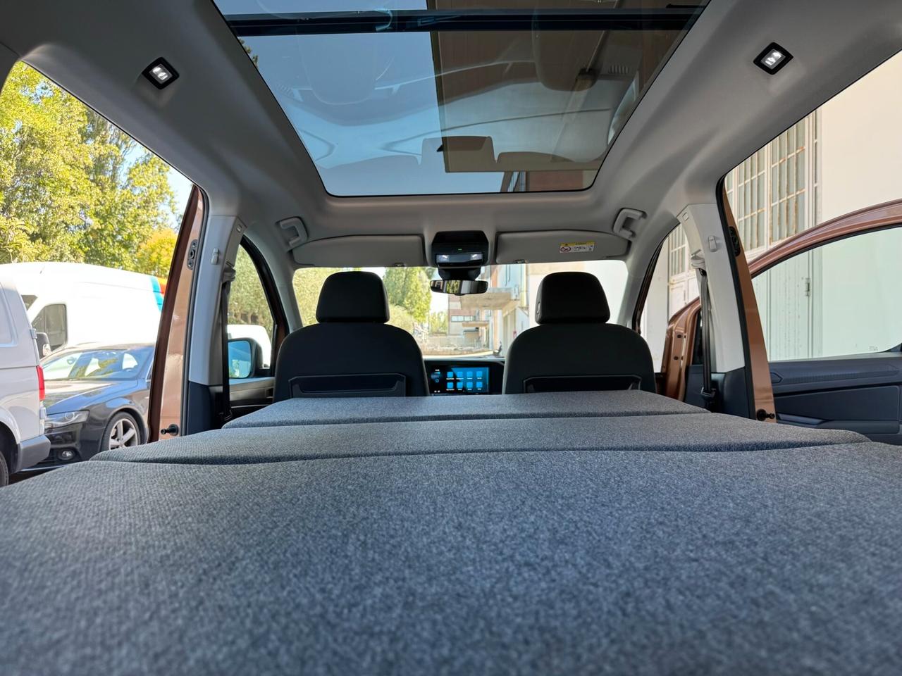 Volkswagen Caddy CALIFORNIA MAXI 2.0TDI DSG CAMPER