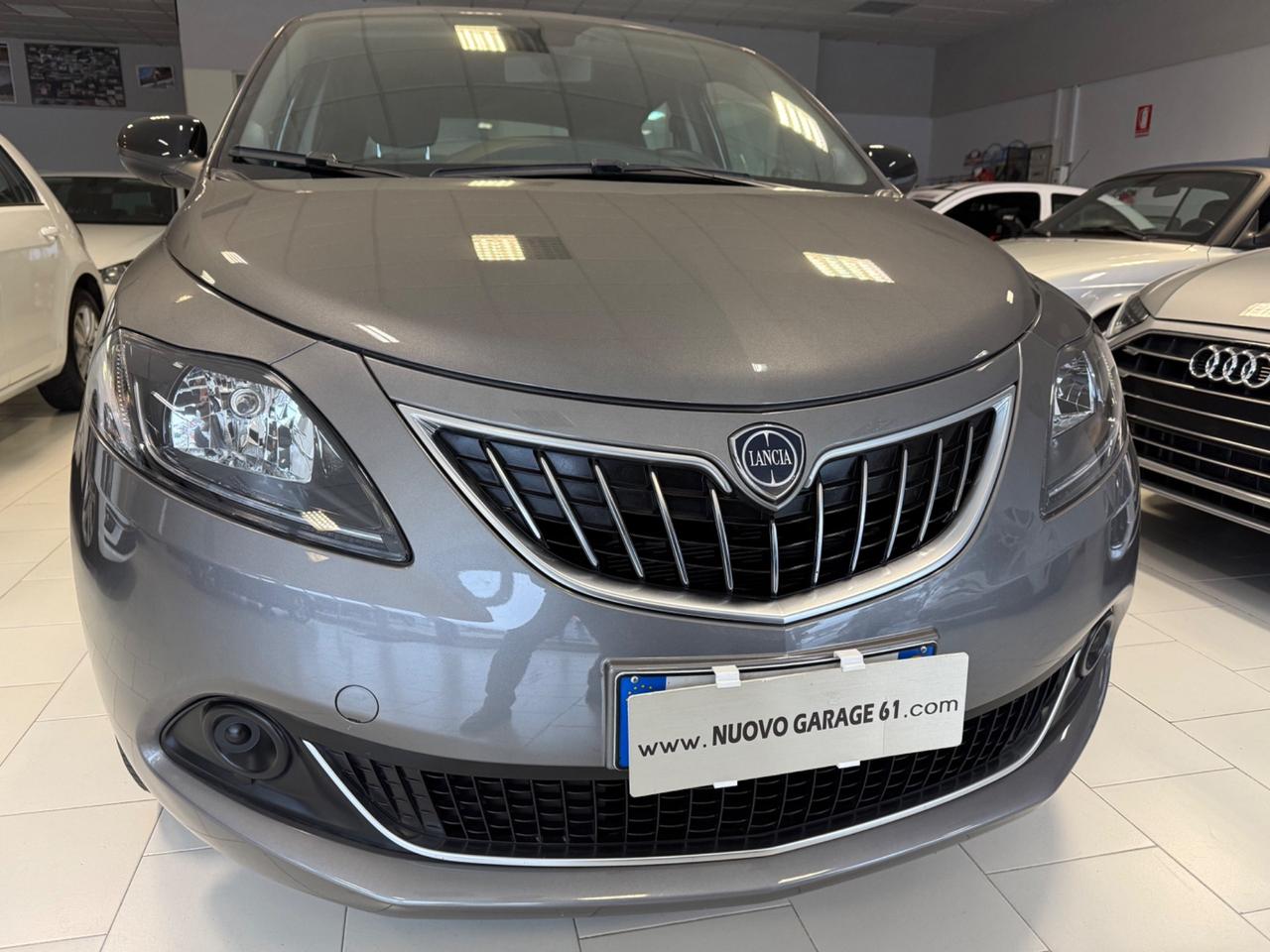 Lancia Ypsilon 1.0 FireFly 5 porte S&S Hybrid UnYca