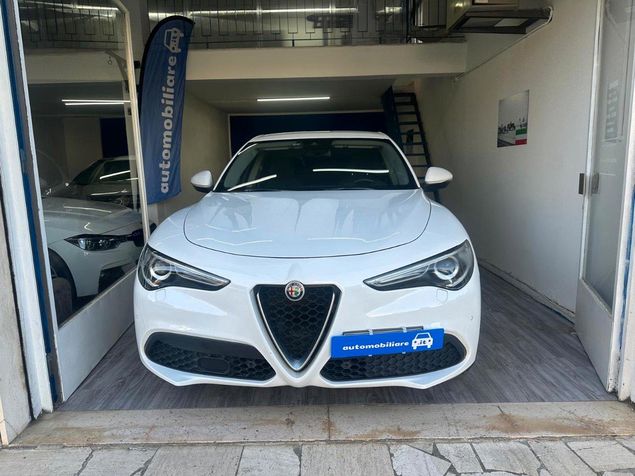 Alfa Romeo Stelvio 2.2 t Sport Tech rwd 160cv auto