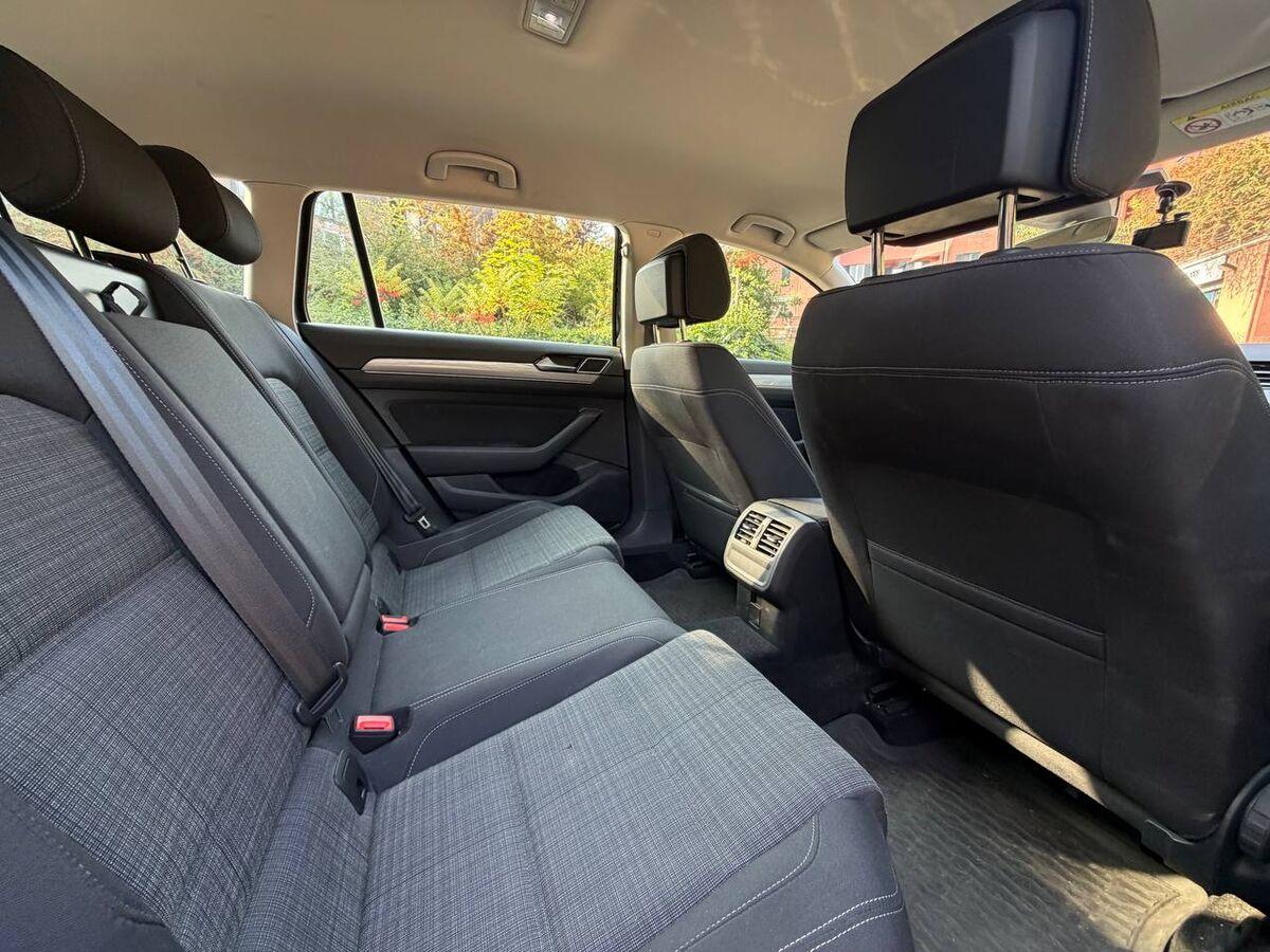 Volkswagen Passat Variant 2.0 tdi Business 122cv dsg