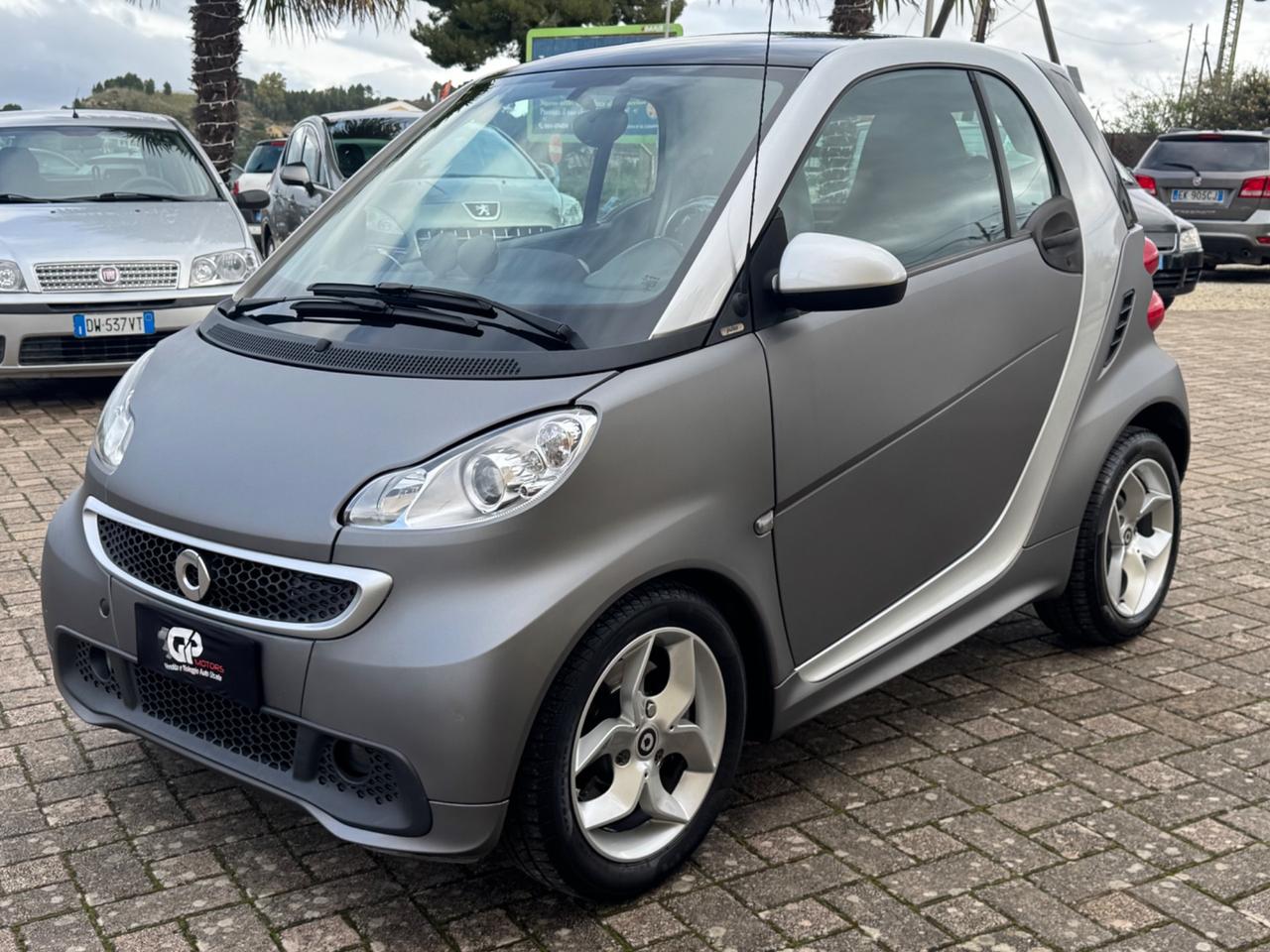 Smart ForTwo 1000 52 kW MHD coupé passion