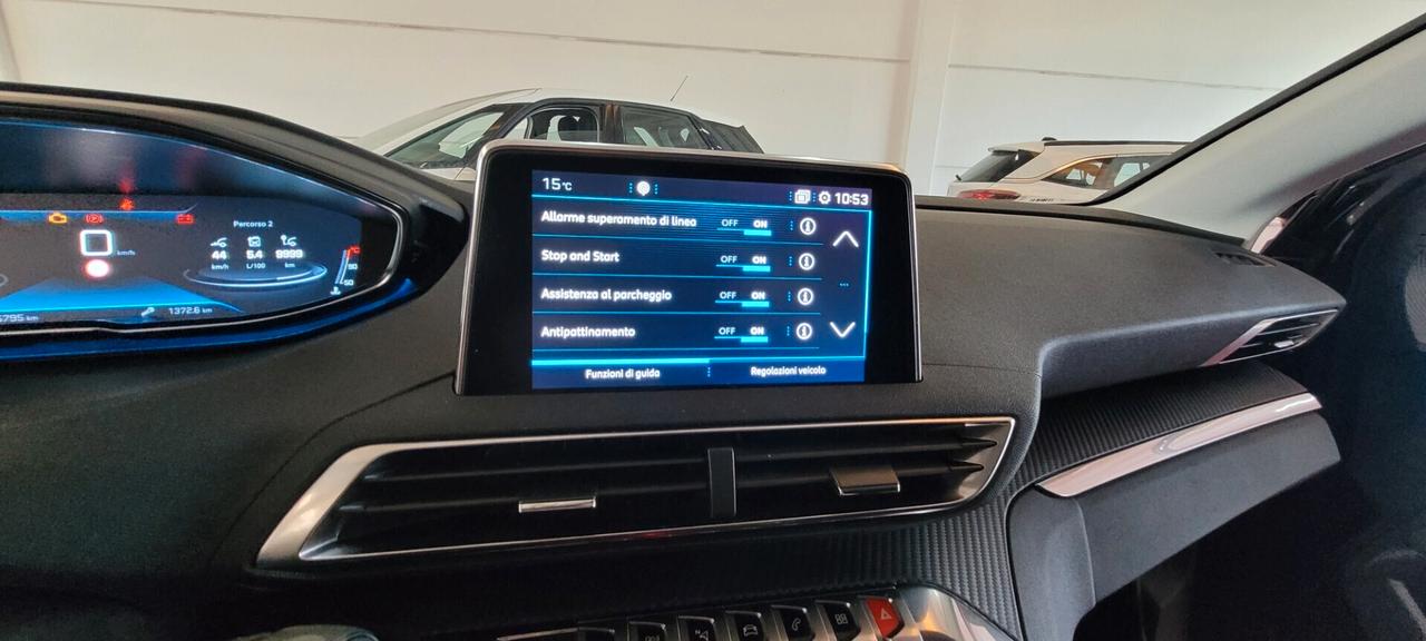 Peugeot 3008 BlueHDi 130 S&S EAT8 Business