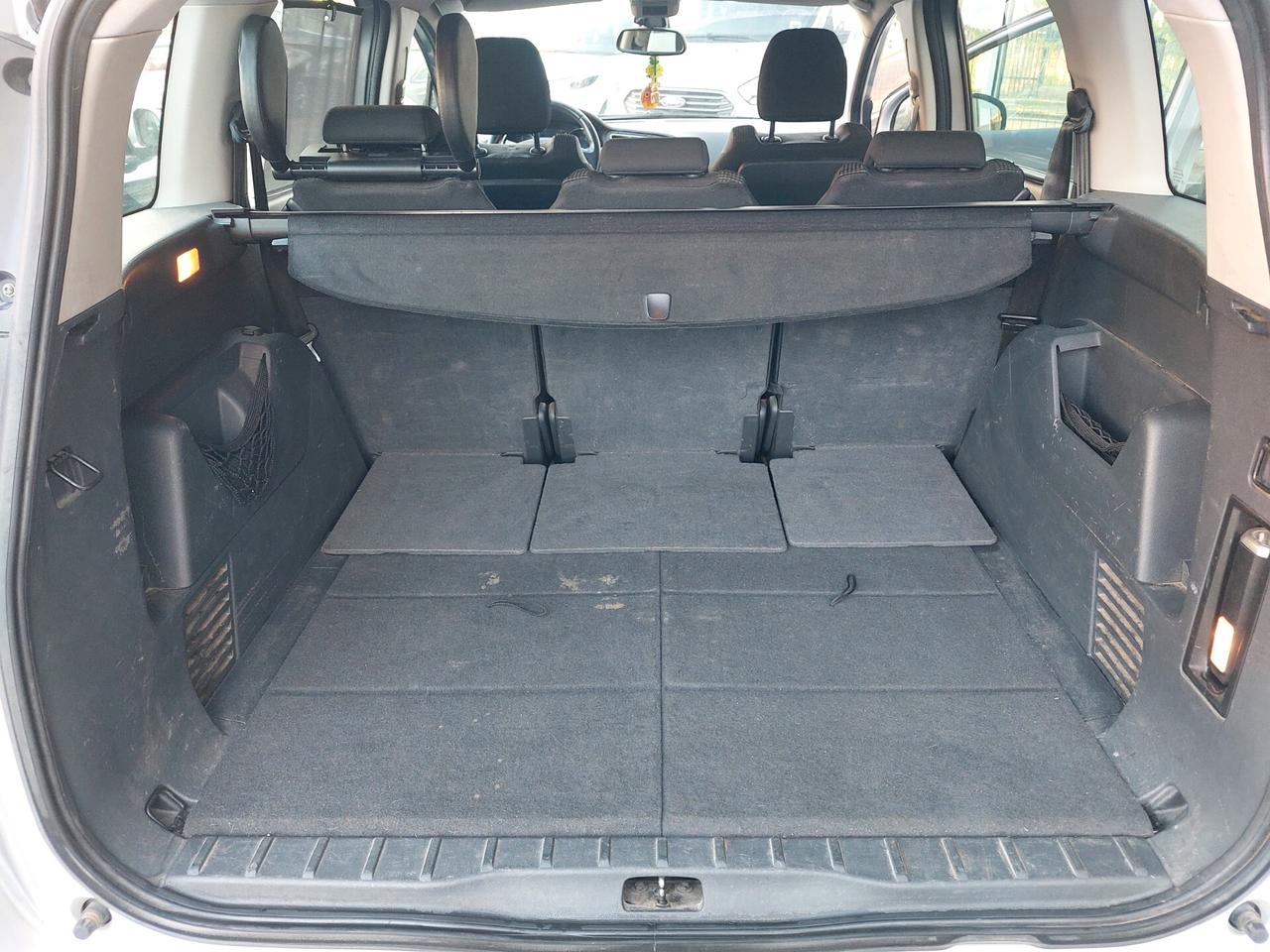 Peugeot 5008 1.6 HDi 112CV Tecno