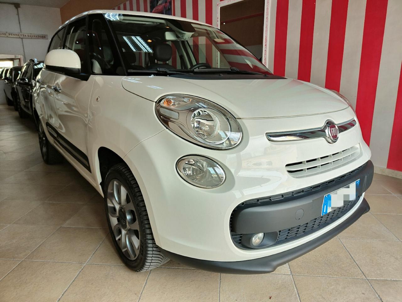 Fiat 500L 0.9 Natural Power Lounge 2015 POCHI KM
