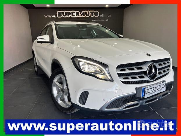 MERCEDES-BENZ GLA 200 d Automatic Sport