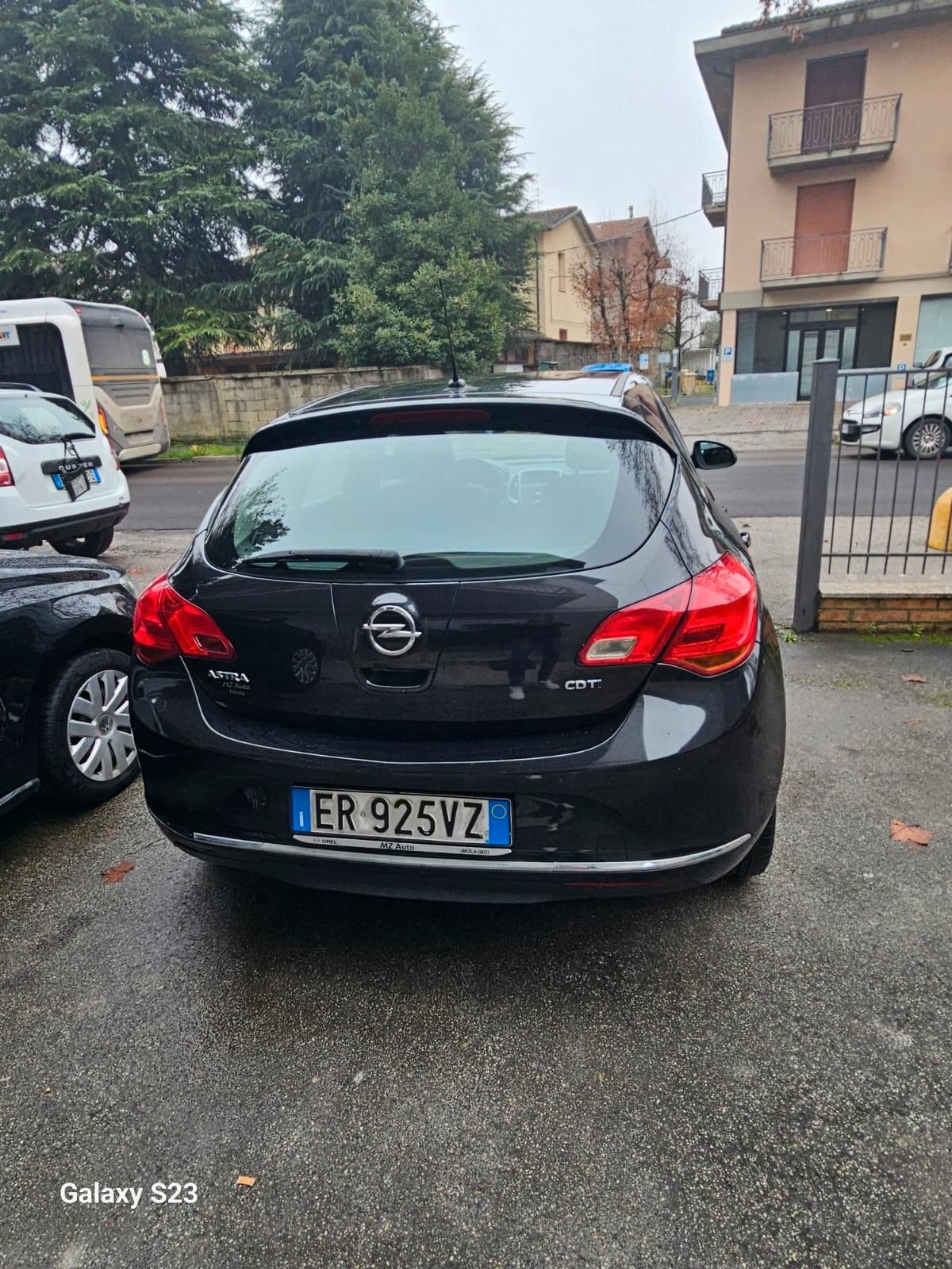 Opel Astra 1.7 CDTI 110CV 5 porte Cosmo