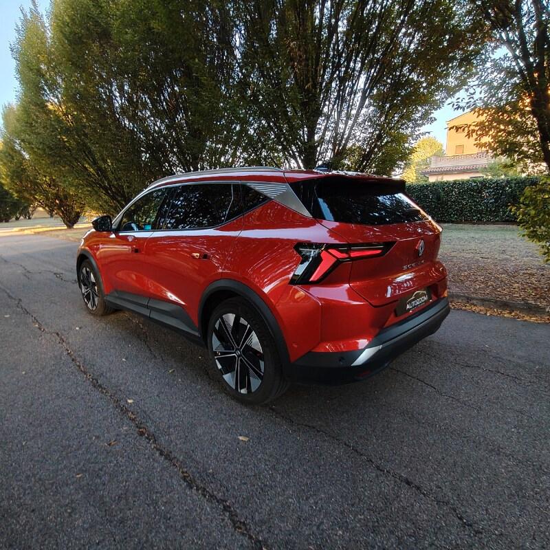 RENAULT Scénic Electric Scénic E-Tech Electri...