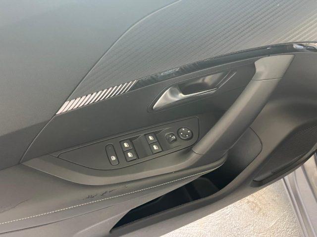 PEUGEOT 2008 PureTech 100 S&S Allure