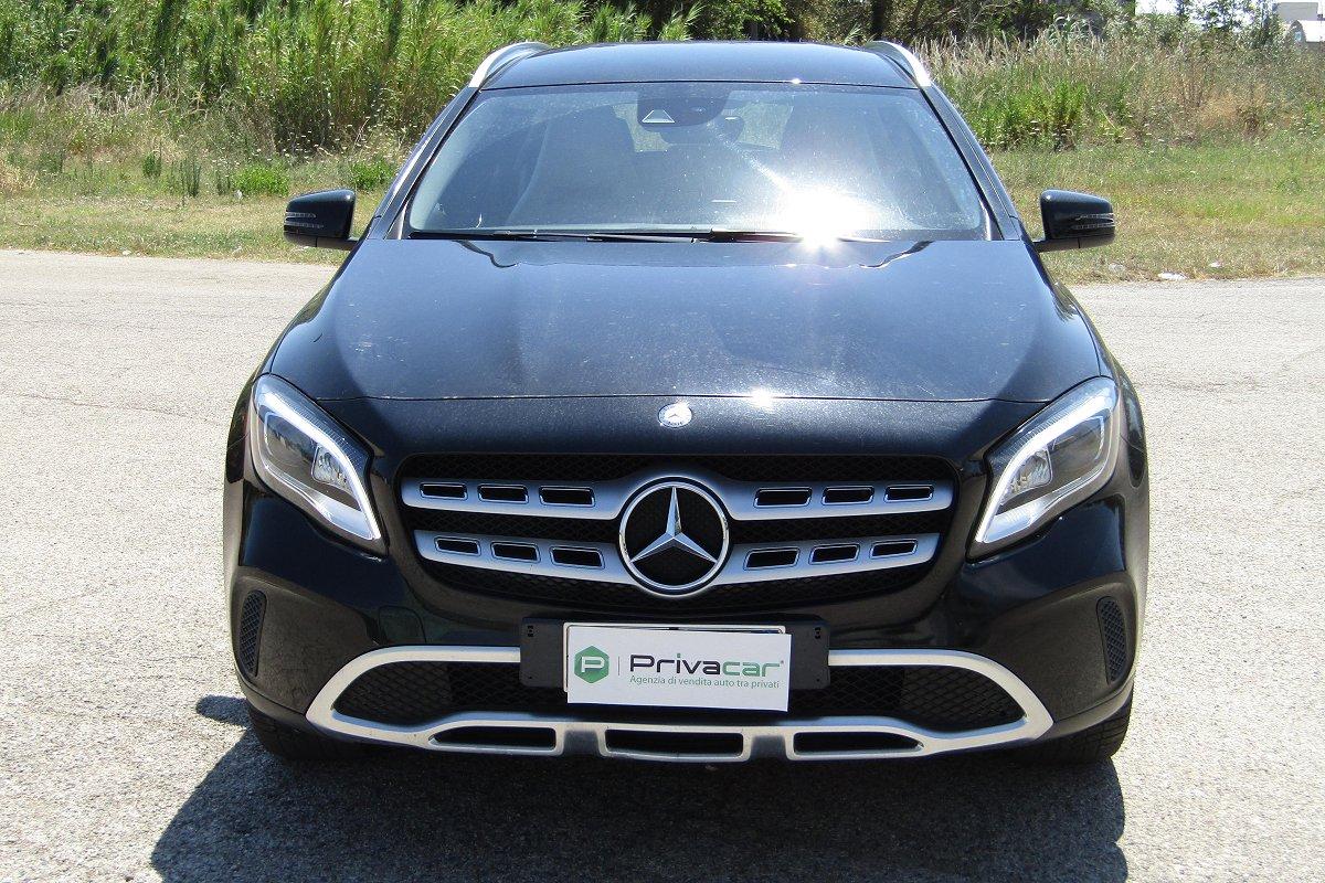 MERCEDES GLA 200 d Automatic Executive