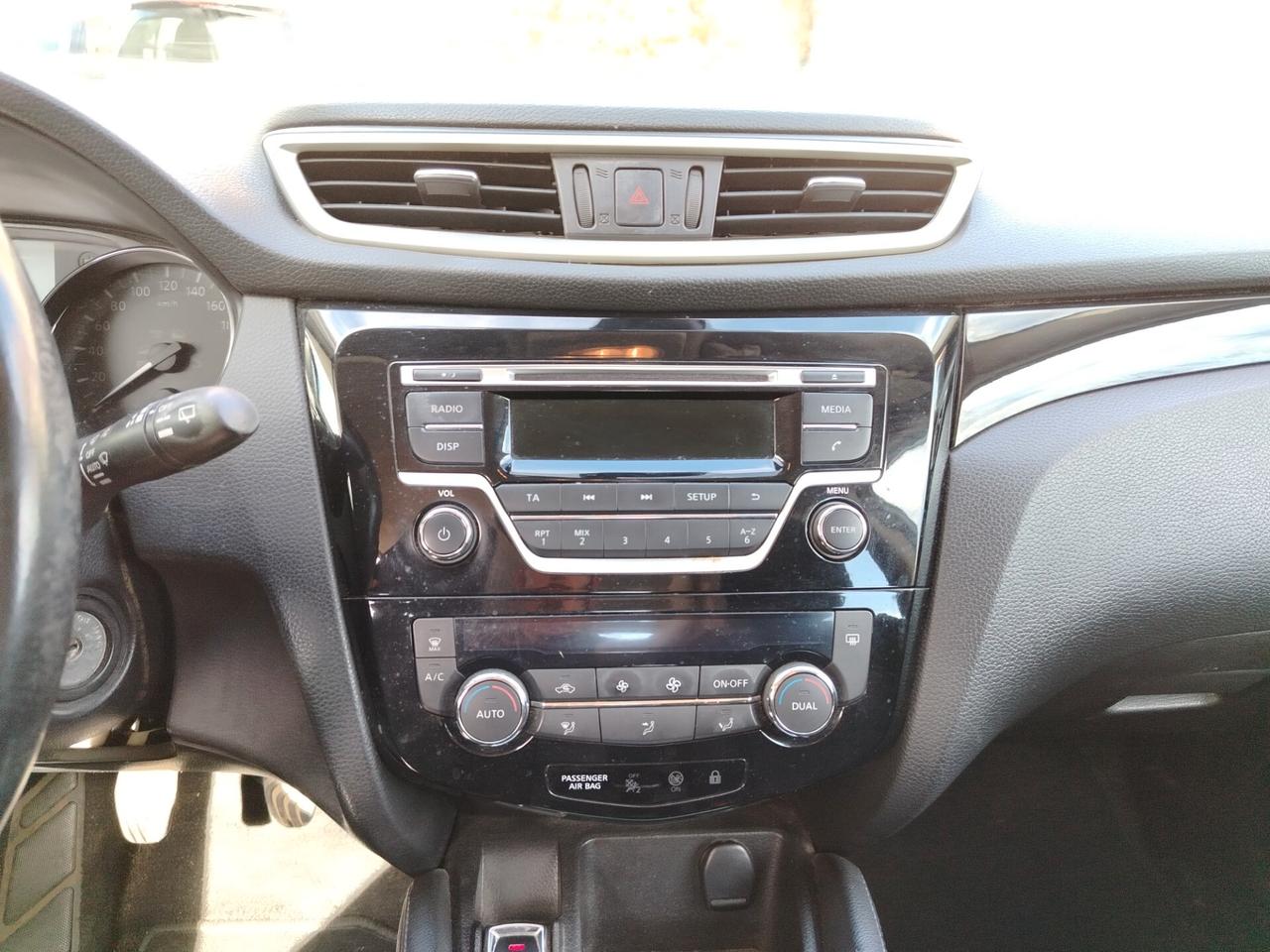 Nissan Qashqai 1.6 dCi 4WD Business