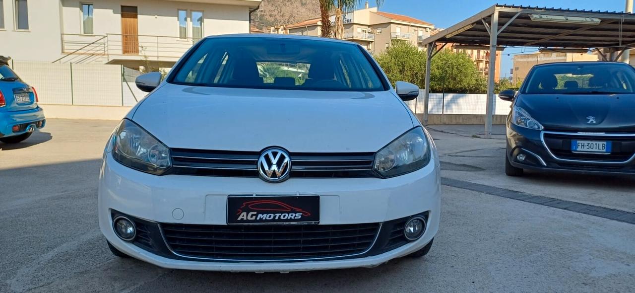 Volkswagen Golf 1.6 TDI 105cv. Highline