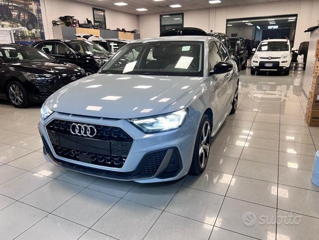 AUDI A1 SPB 25 TFSI S line / Retrocamera