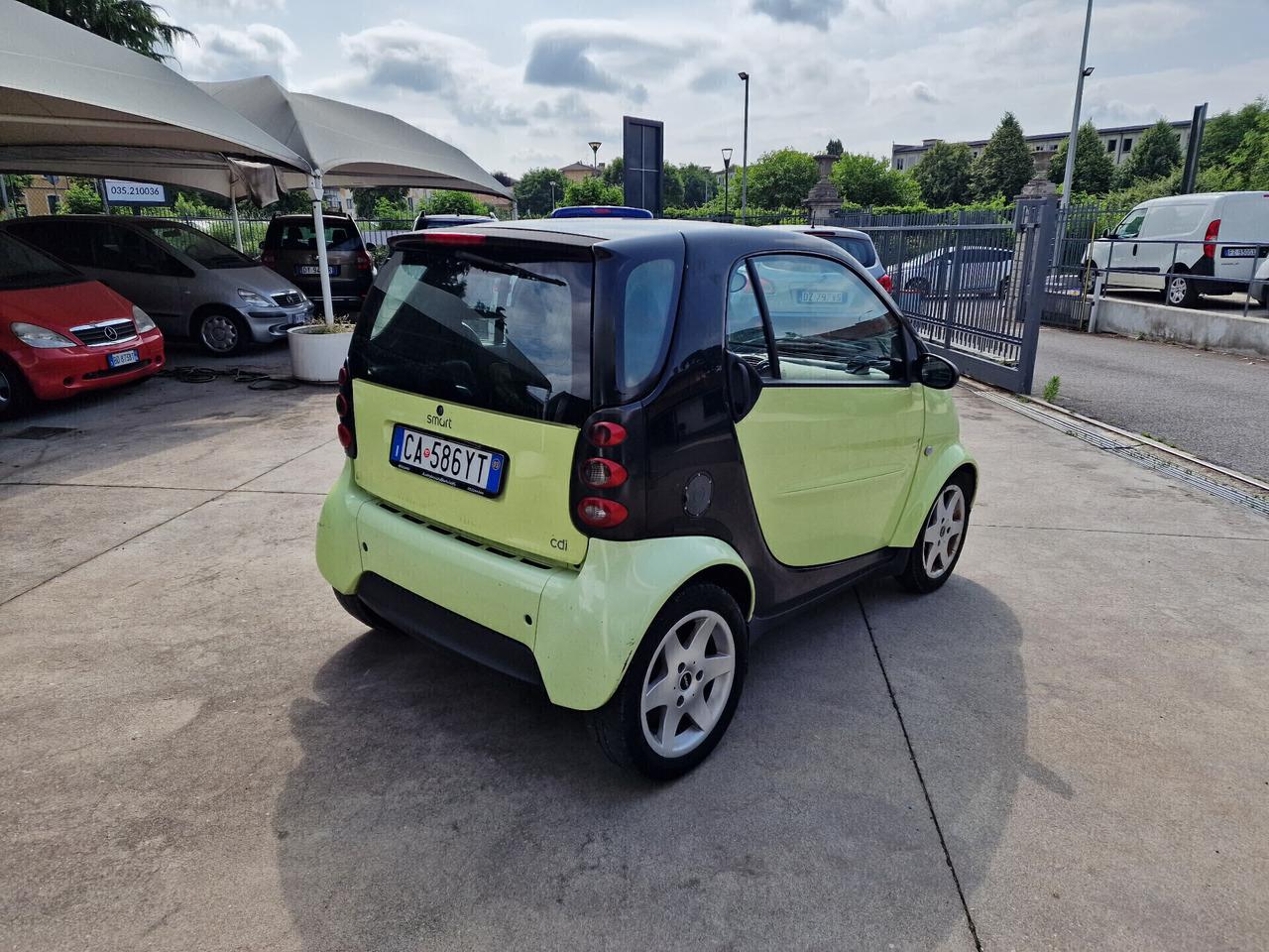 Smart 800 smart city-coupé pulse cdi