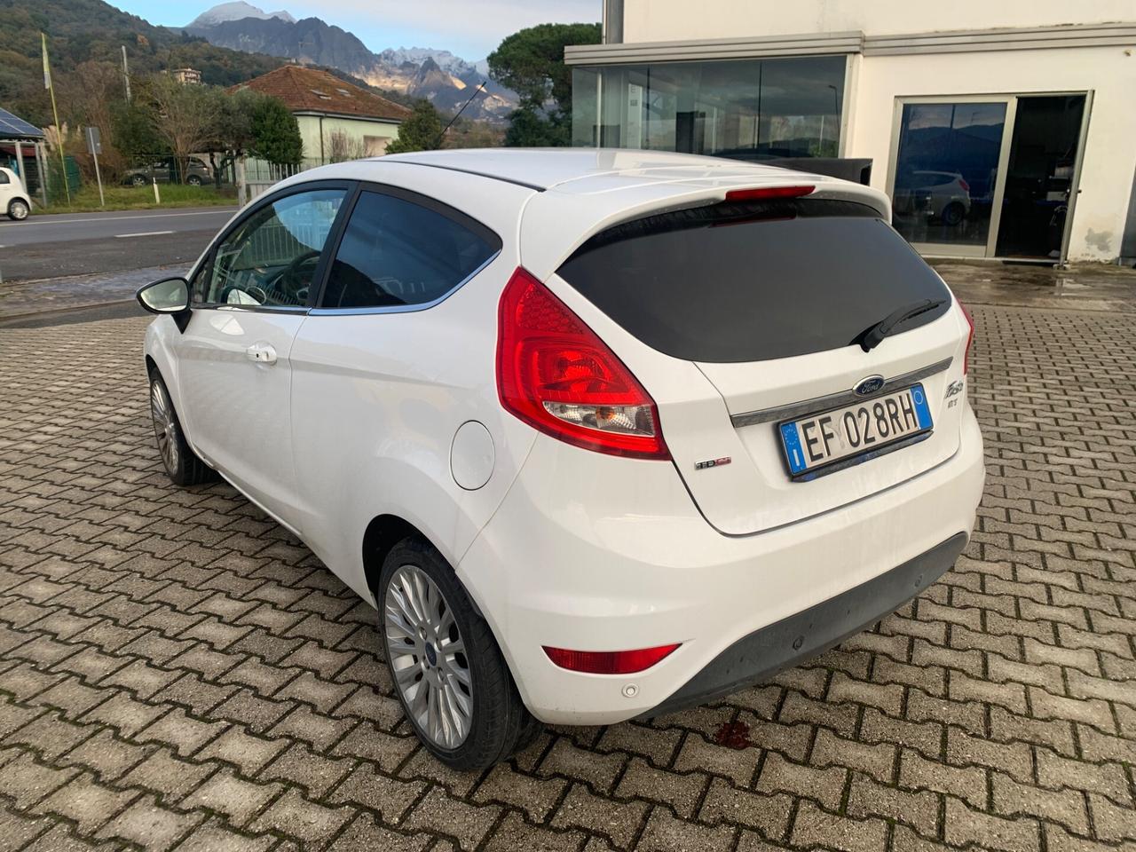 Ford Fiesta 1.6 TDCi 95CV 3 porte Tit.