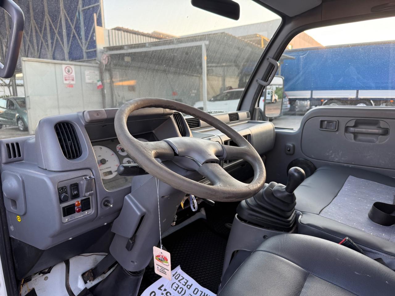 Nissan Cabstar 3.0 Diesel 120 Cv Trilaterale