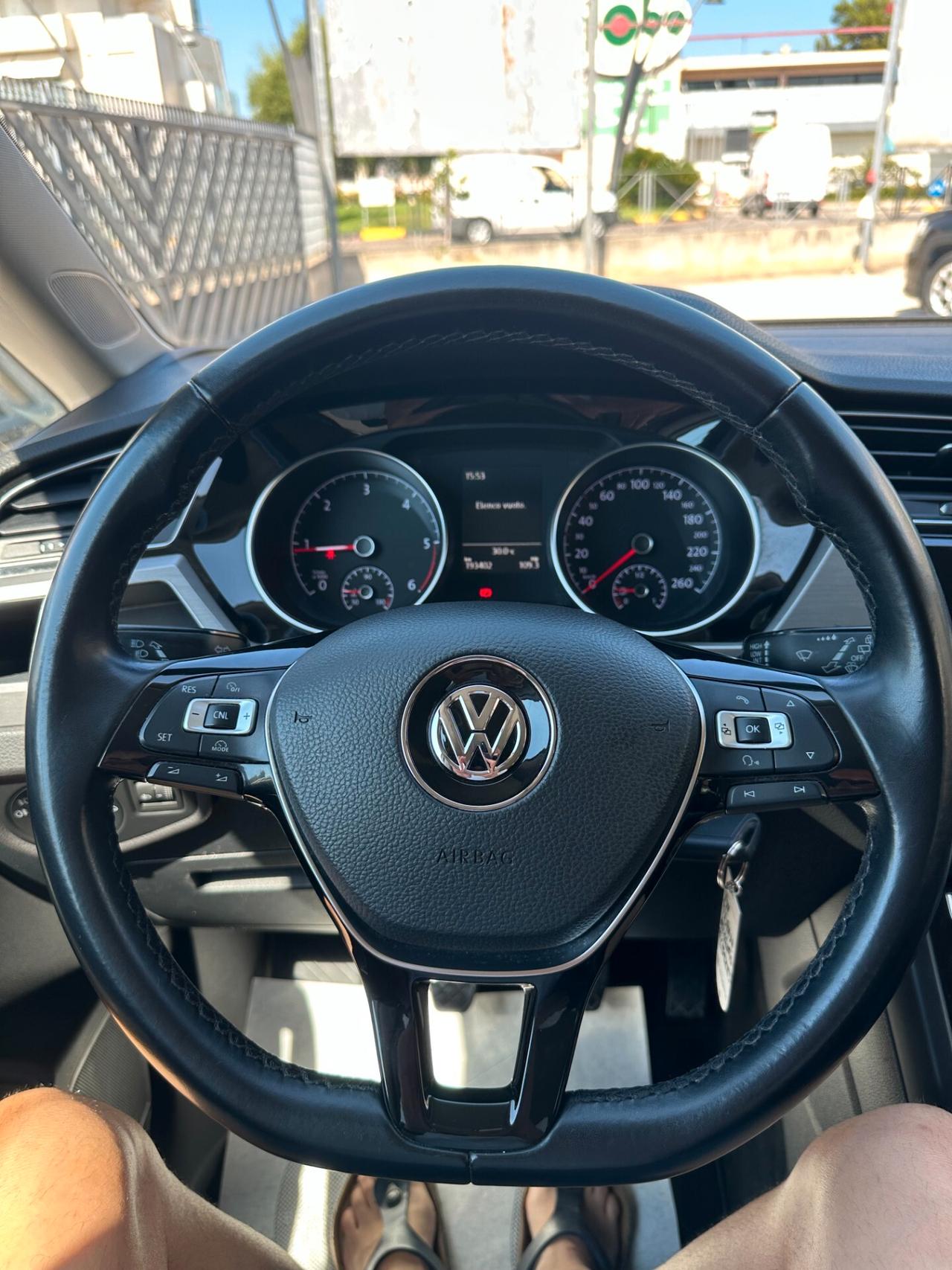 Volkswagen Touran 1.6 TDI Highline BlueMotion Technology