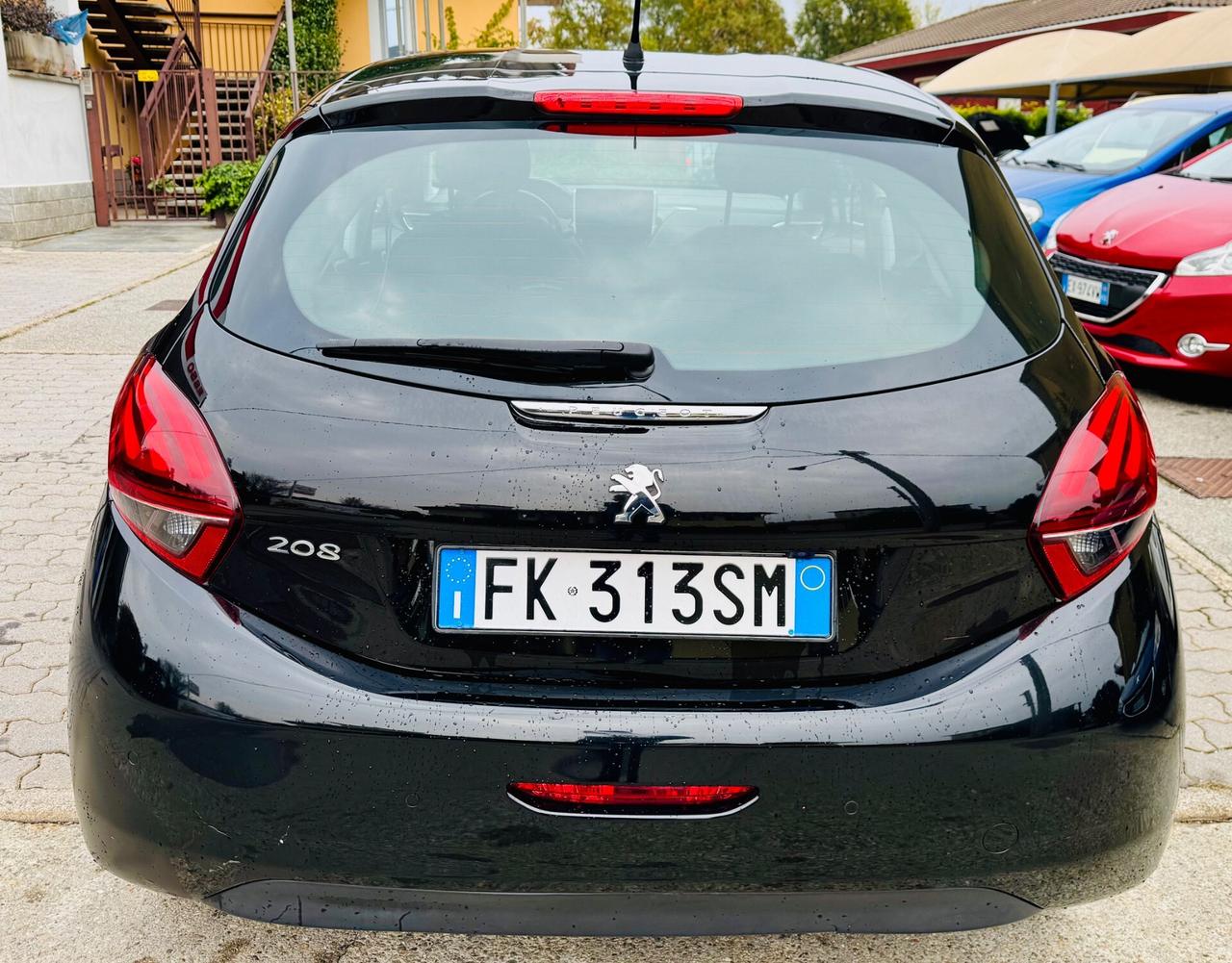 Peugeot 208 BlueHDi 75 5 porte Allure