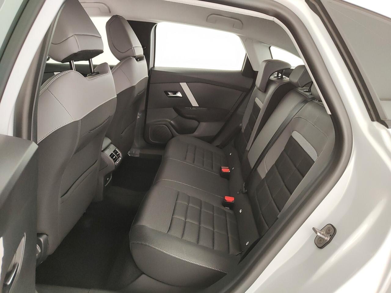 Citroen C4 Hybrid 136 e-DCS6 Plus