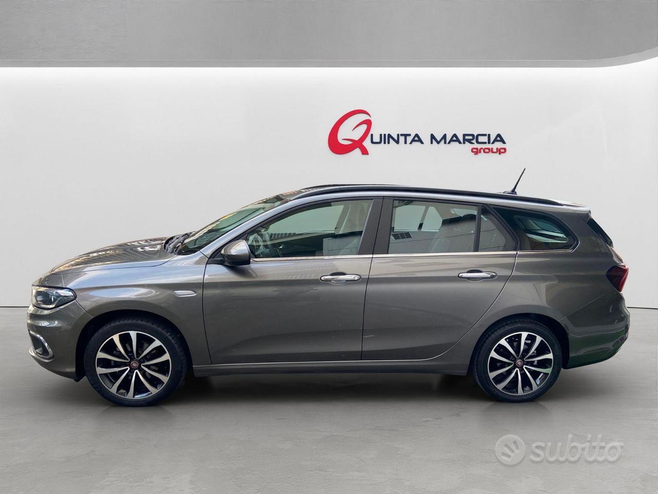 Fiat Tipo SW 1.6 Mjet LOUNGE - CAMBIO AUTOMATICO
