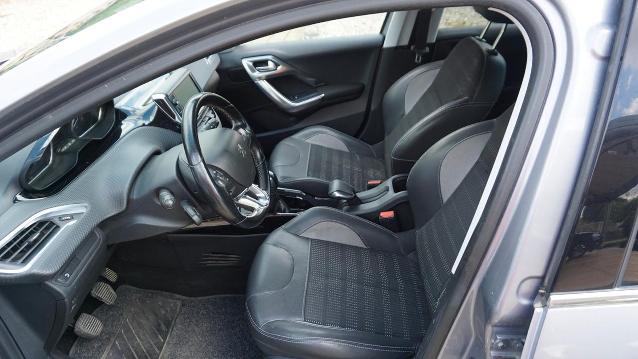 Peugeot 2008 BlueHDi 100 Allure