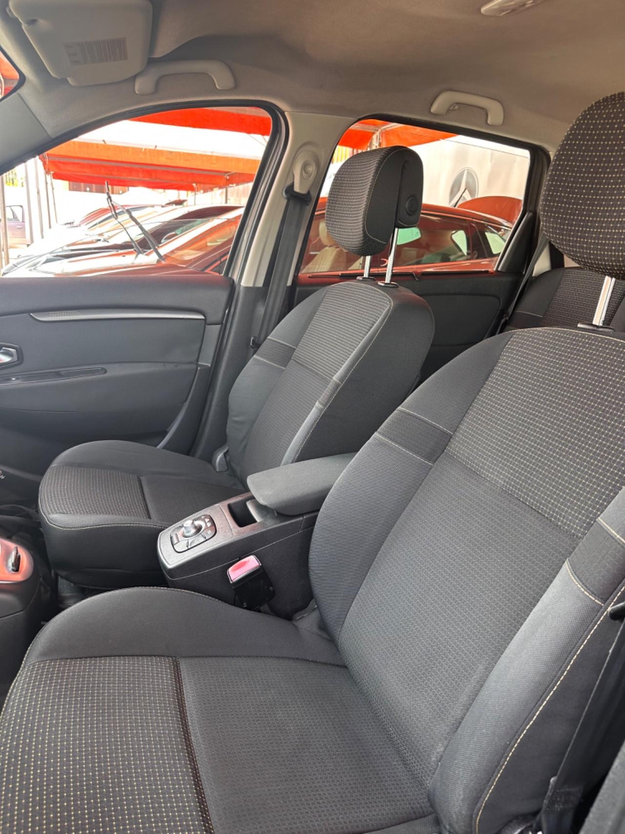 Renault Scenic Scénic 1.5 dCi 110CV Confort