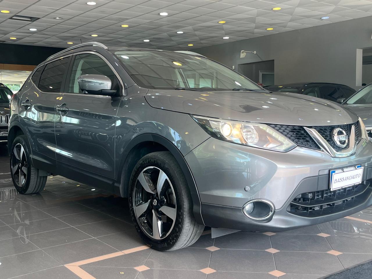 Nissan Qashqai 1.6 4X4 ! TETTO+CAMERA 360* EURO 6 !!