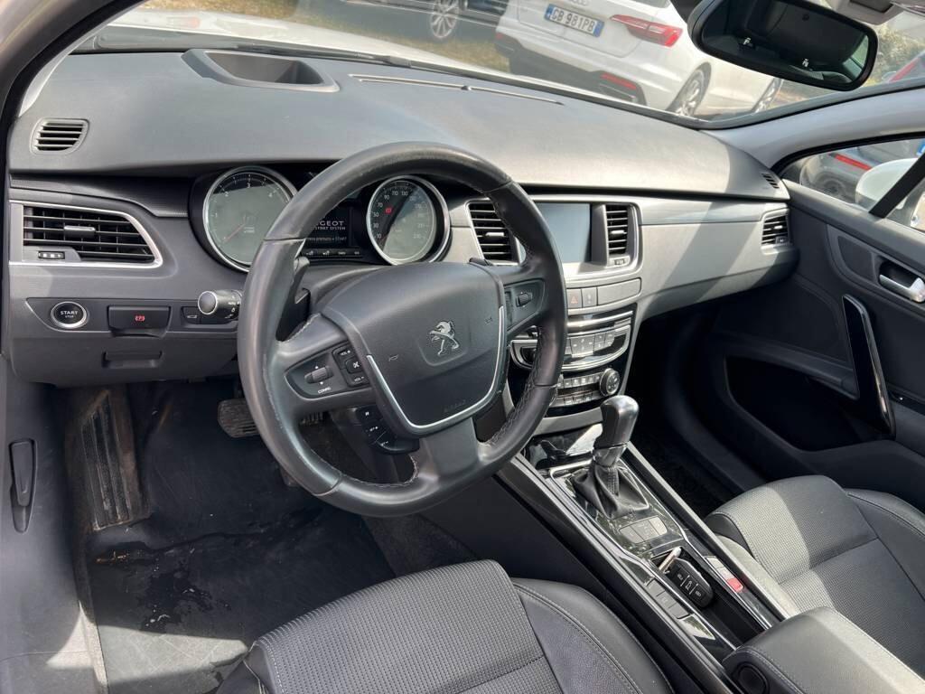 Peugeot 508 BlueHDi 180 EAT6 S&S SW Allure