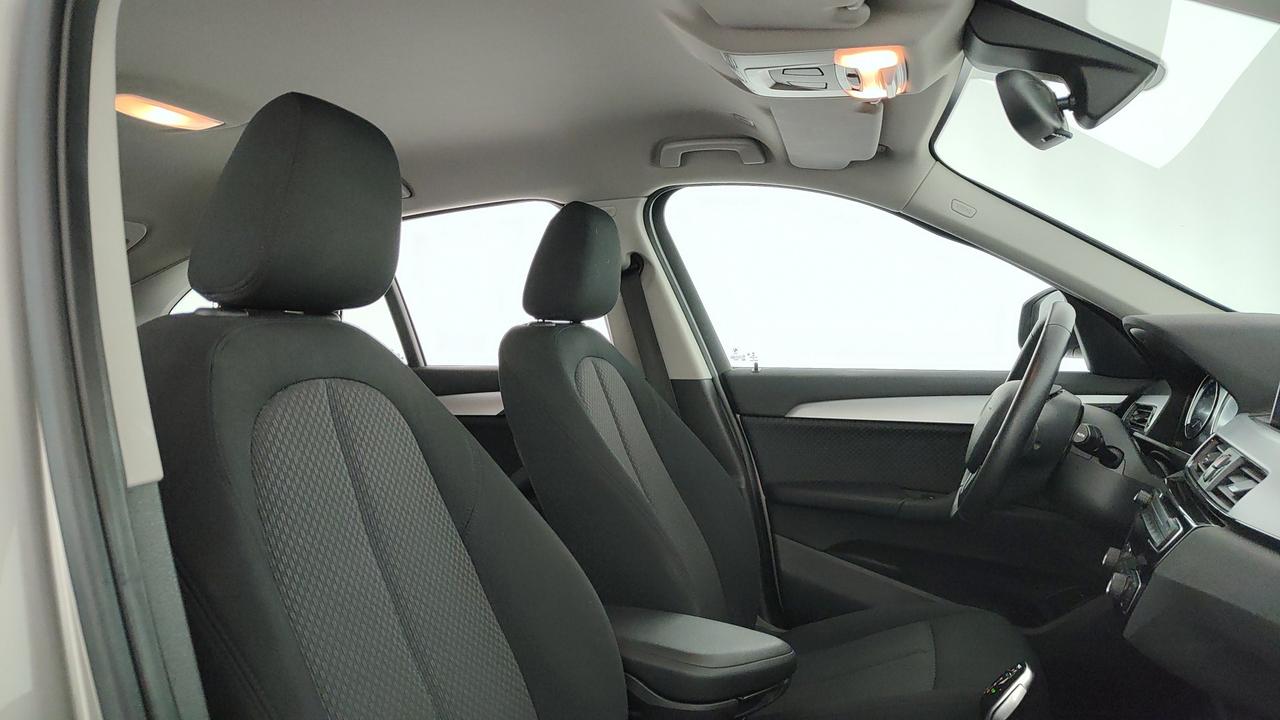 BMW X1 F48 2019 - X1 sdrive18d Advantage auto
