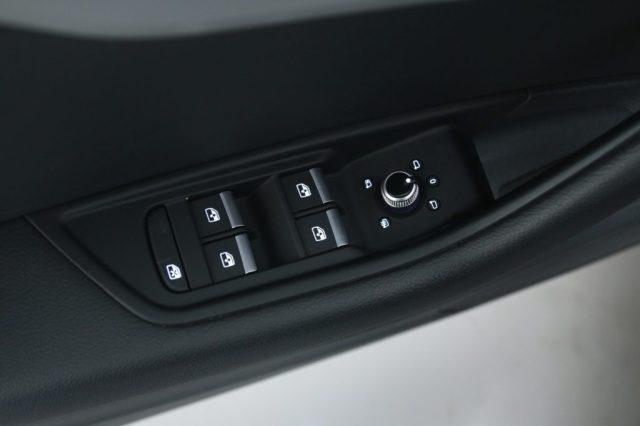 AUDI A4 allroad 40 TDI 204 CV S tronic Identity Contrast