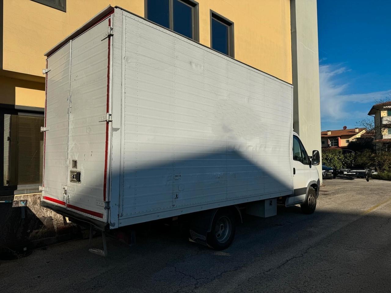IVECO Daily 35/E4 3.0 HPI Furgonato – 2007
