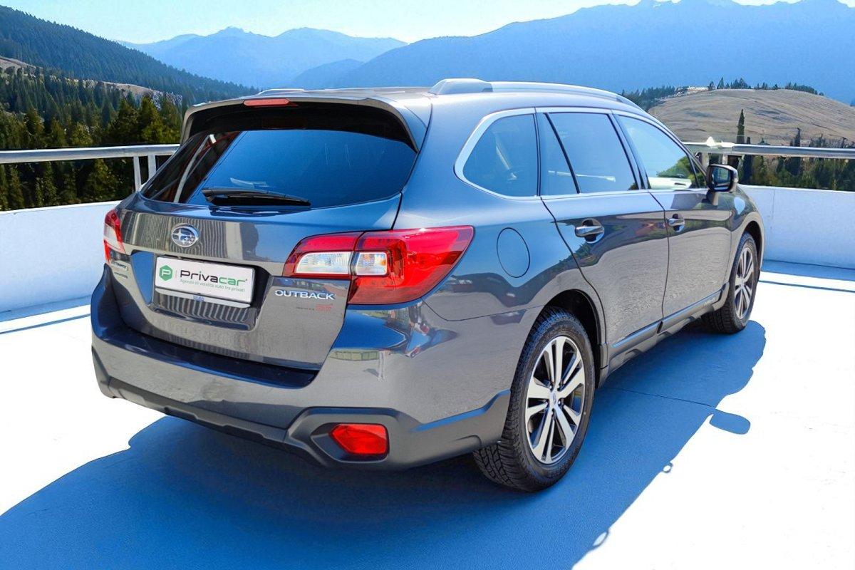 SUBARU Outback 2.5i Lineartronic Premium