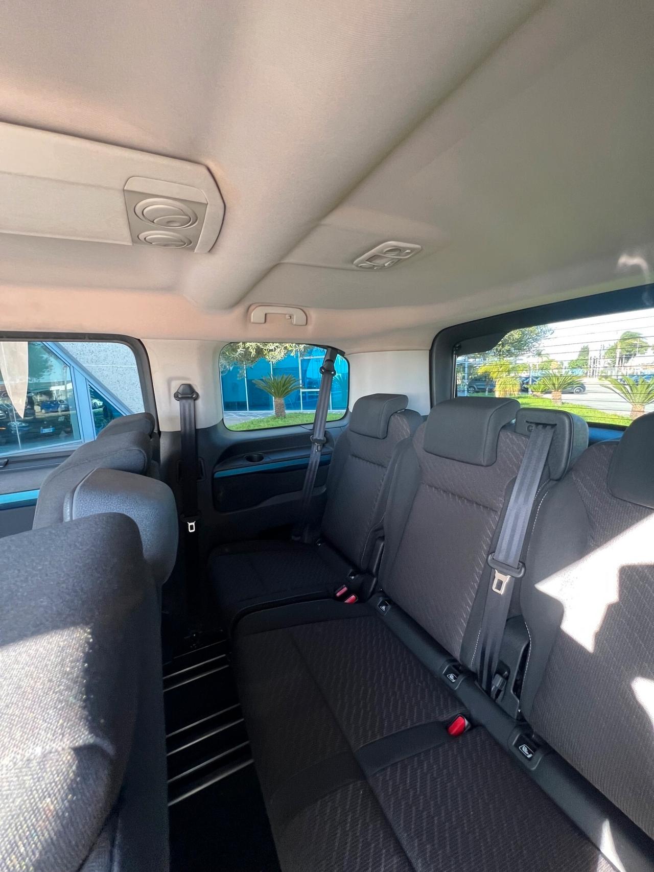 Peugeot Traveller BlueHDi 180CV Standard Active - possibilità noleggio no scoring