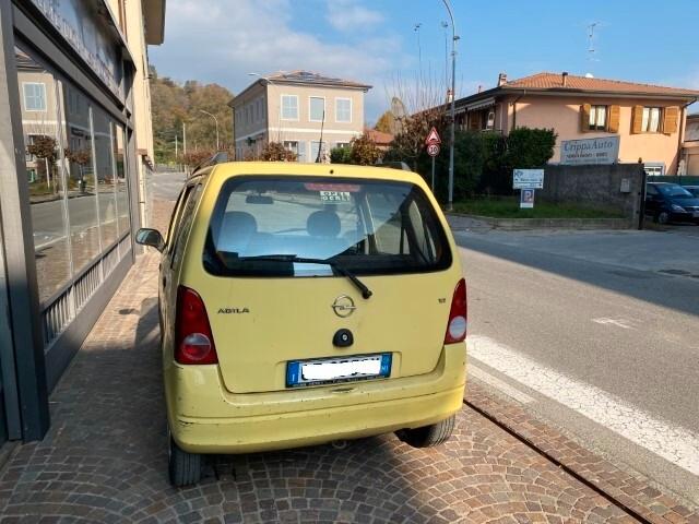 Opel Agila 1.2 16V Comfort