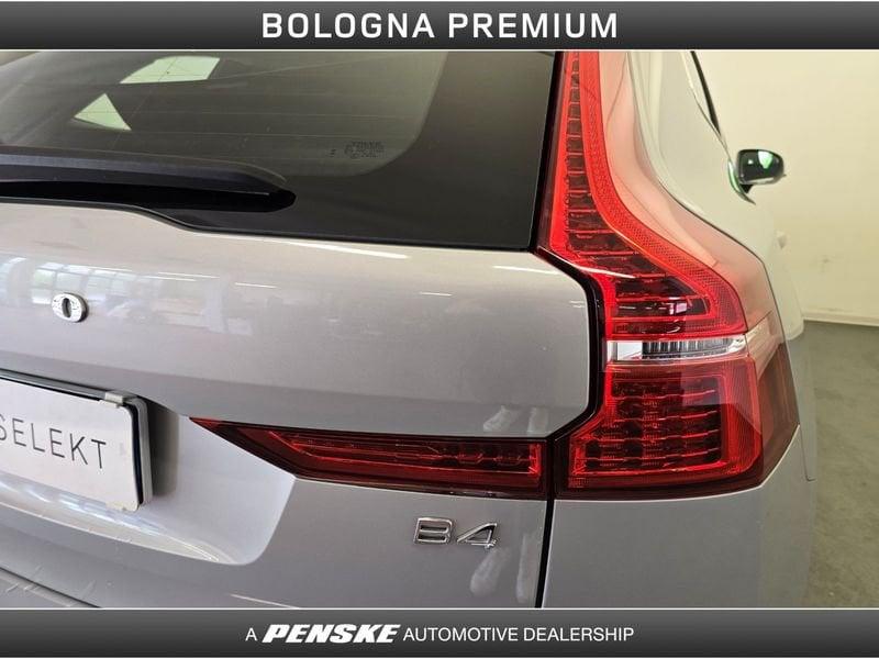 Volvo XC60 B4 (d) automatico Plus Bright