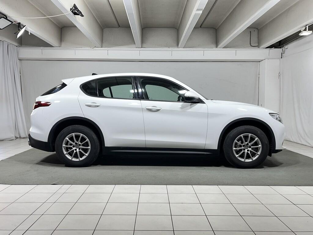 Alfa Romeo Stelvio 2.2 t Super Q4 190cv auto my19