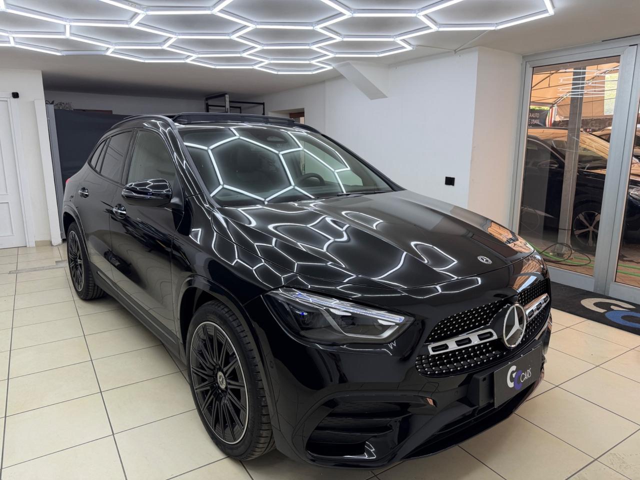 Mercedes GLA 200d AMG Premium KM0 ITALIANA UFFICIALE