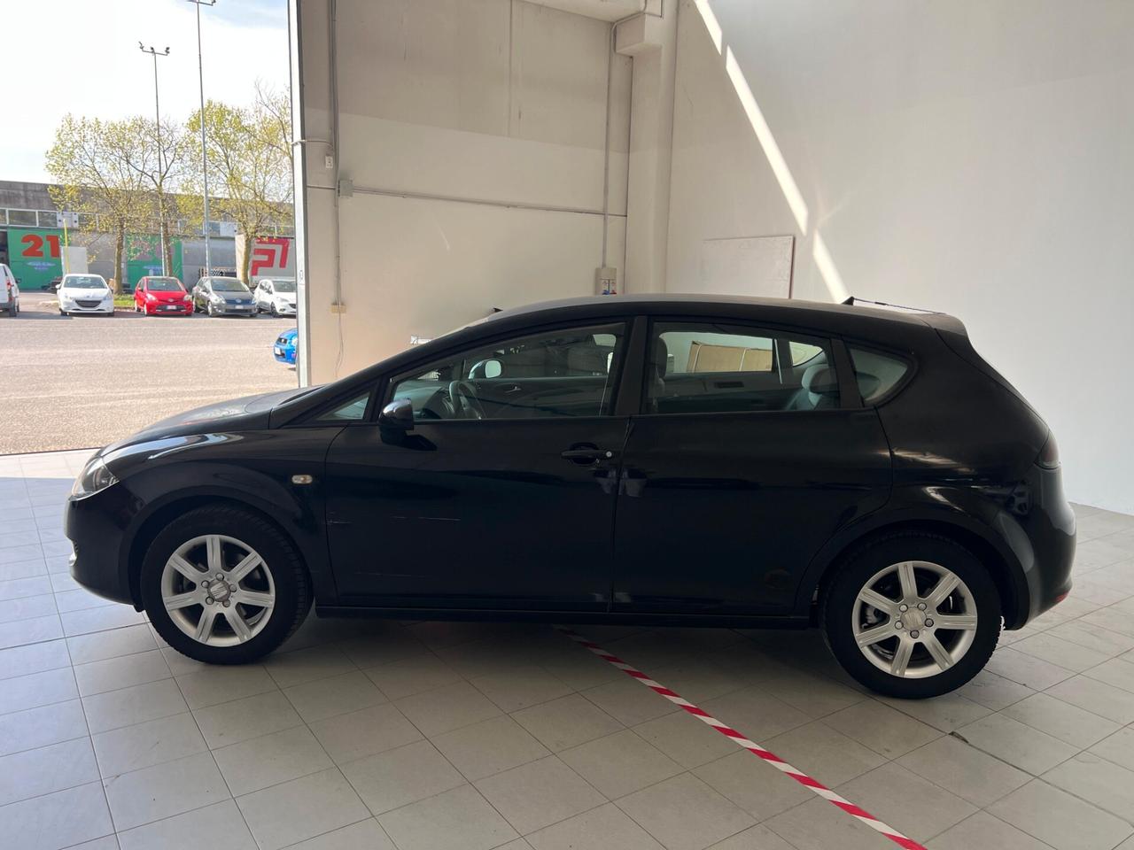 Seat Leon 1.6 BENZINA PER NEOPATENTATI