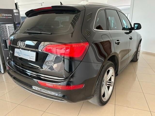 Audi Q5 2.0 TDI 190 CV S tronic S-Line Cambio autom NUOVO