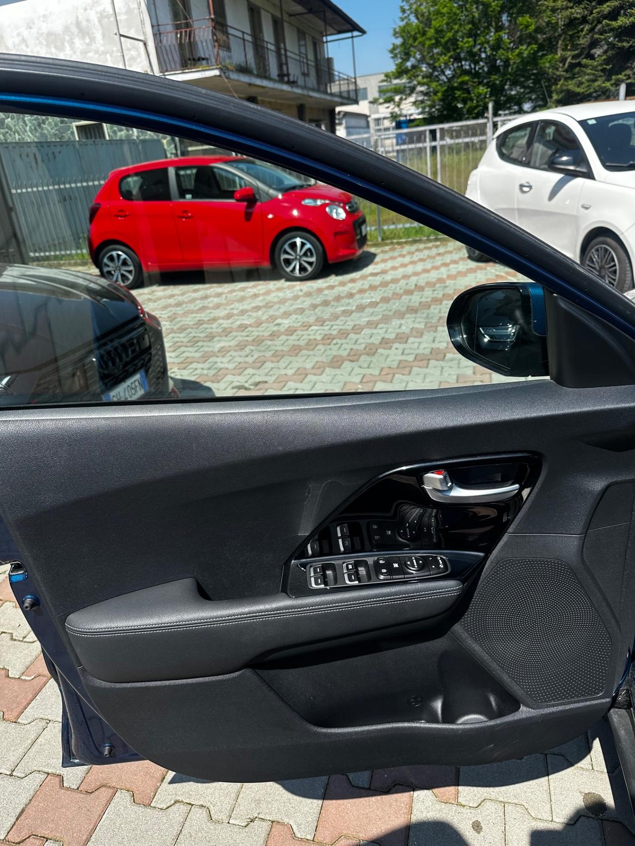 Kia Niro 1.6 GDi DCT HEV Style