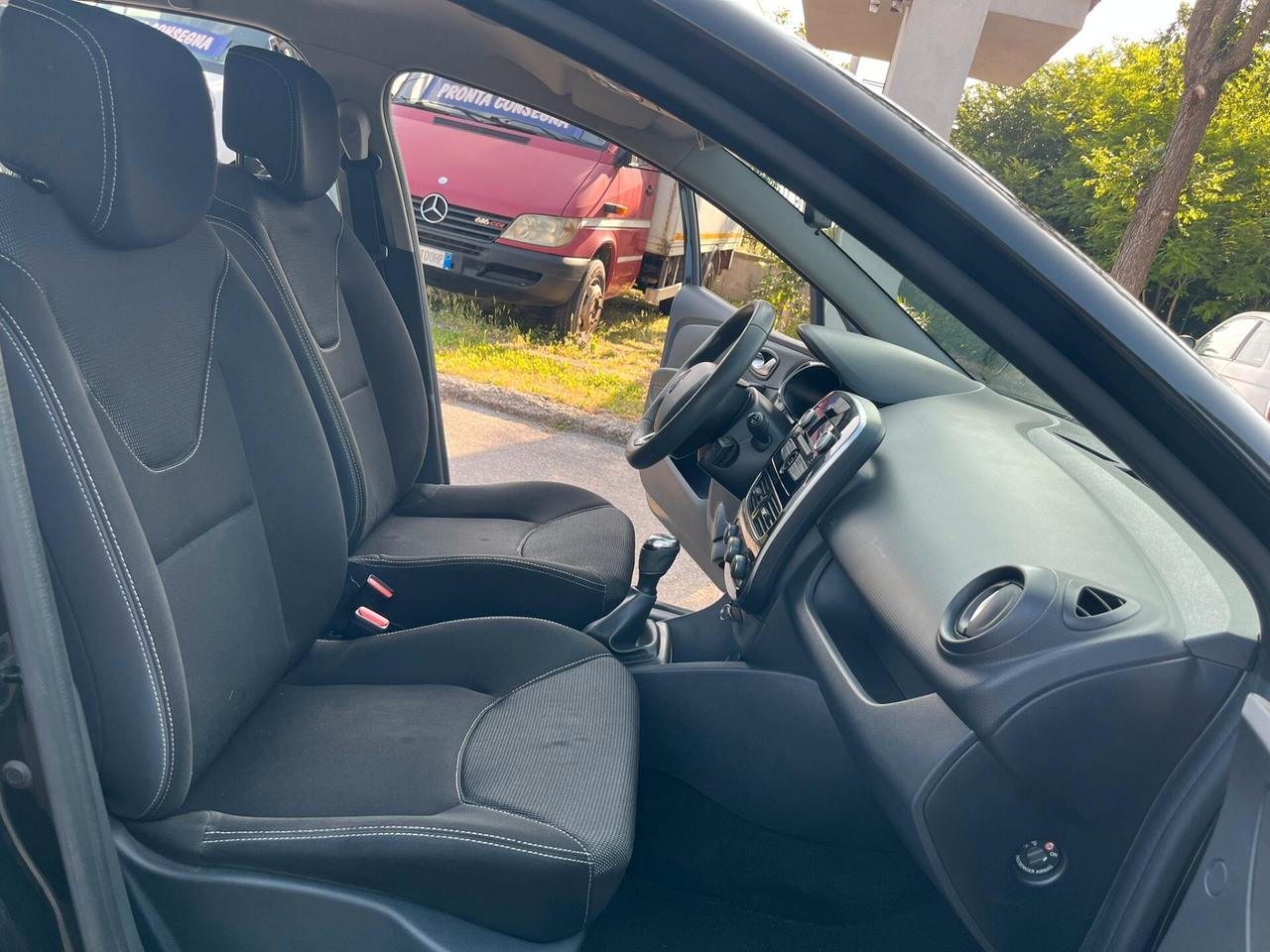Renault Clio 1.2 75CV 5 porte Life
