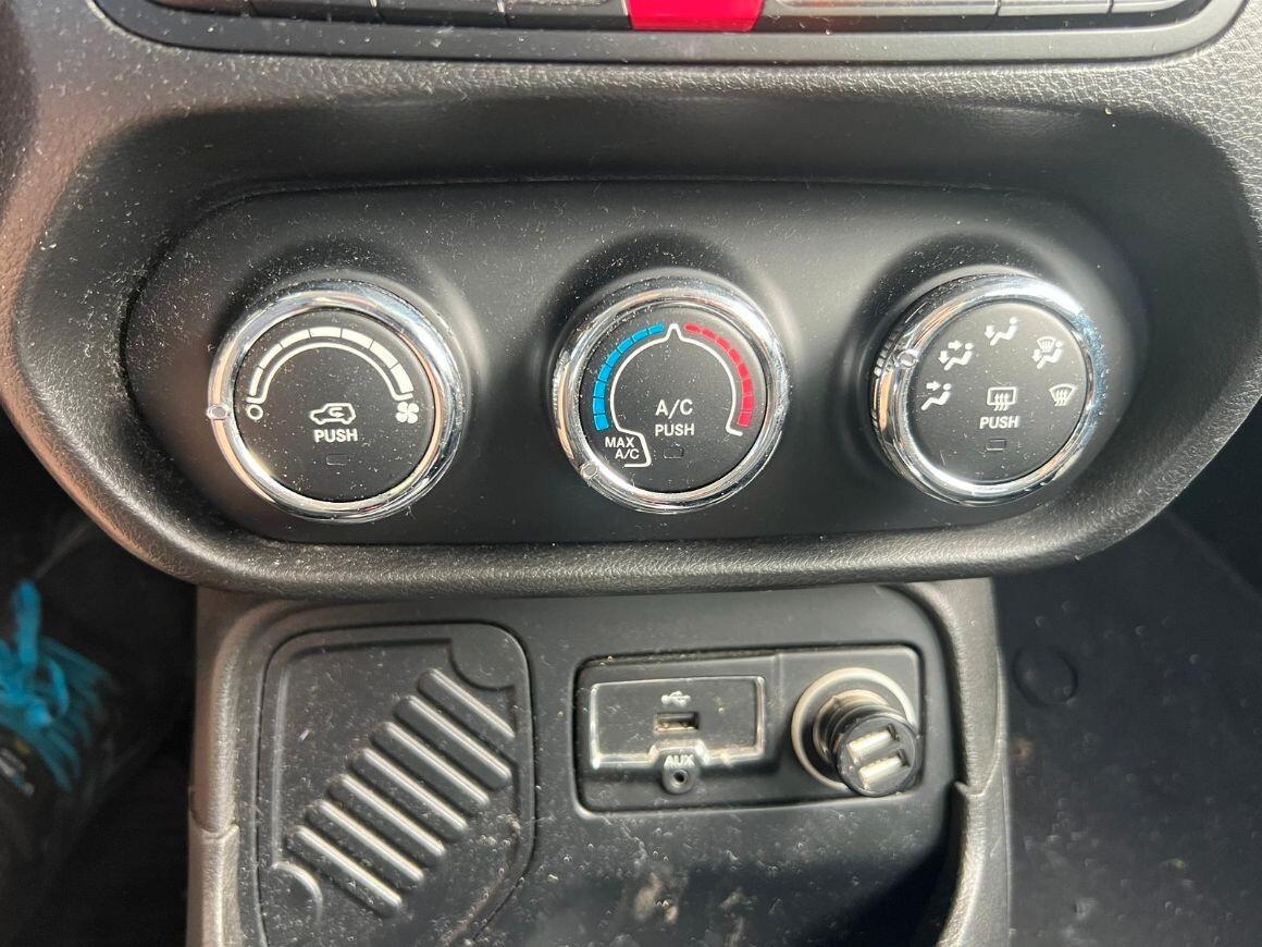 Jeep Renegade 1.6 E-TorQ EVO Longitude