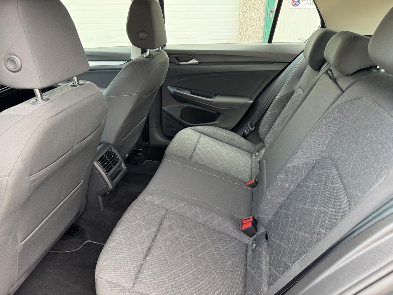 Volkswagen Golf 1.5 eTSI 130 CV EVO ACT DSG Life