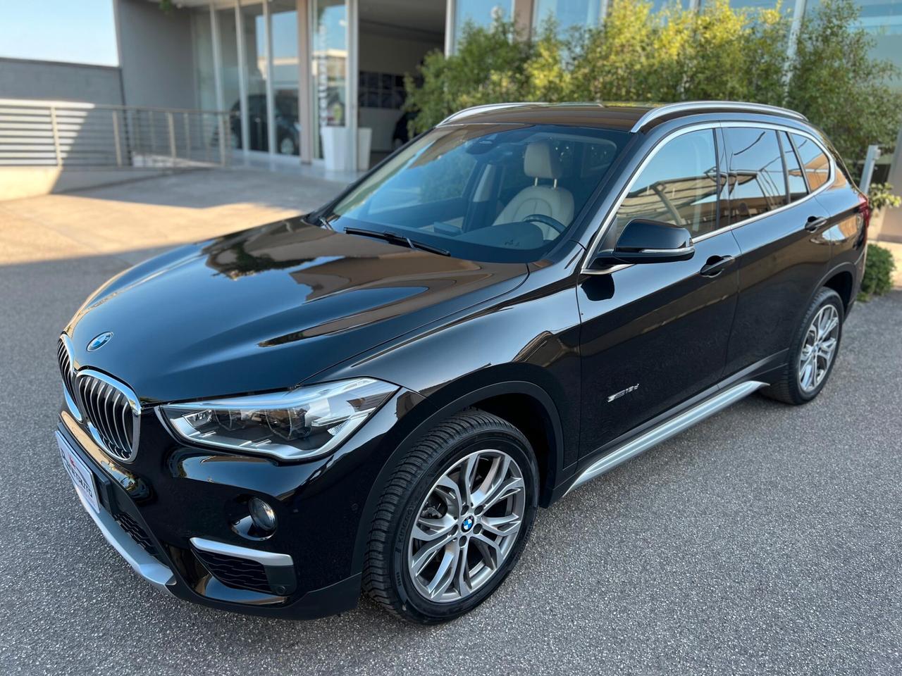 Bmw X1 sdrive18d xLine AUTOM. NAVI/PELLE/PD PERFETTA!!