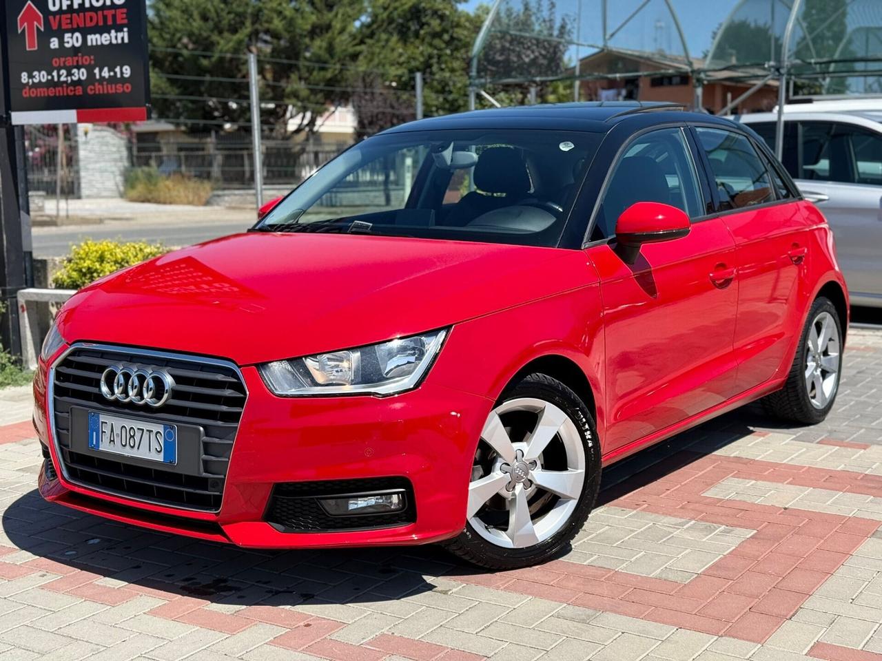 Audi A1 SPB 1.4TDI S tronic*TETTO*NAVI*EURO 6