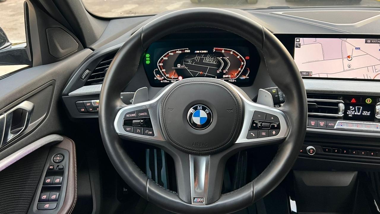 BMW M135i 2.0 xDrive 306CV 2022 KM0