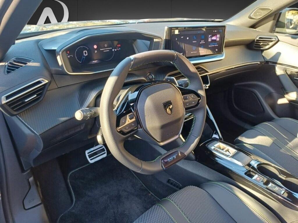 Peugeot 2008 1200 HYBRID GT 145 CV E-DCS6 KM 0
