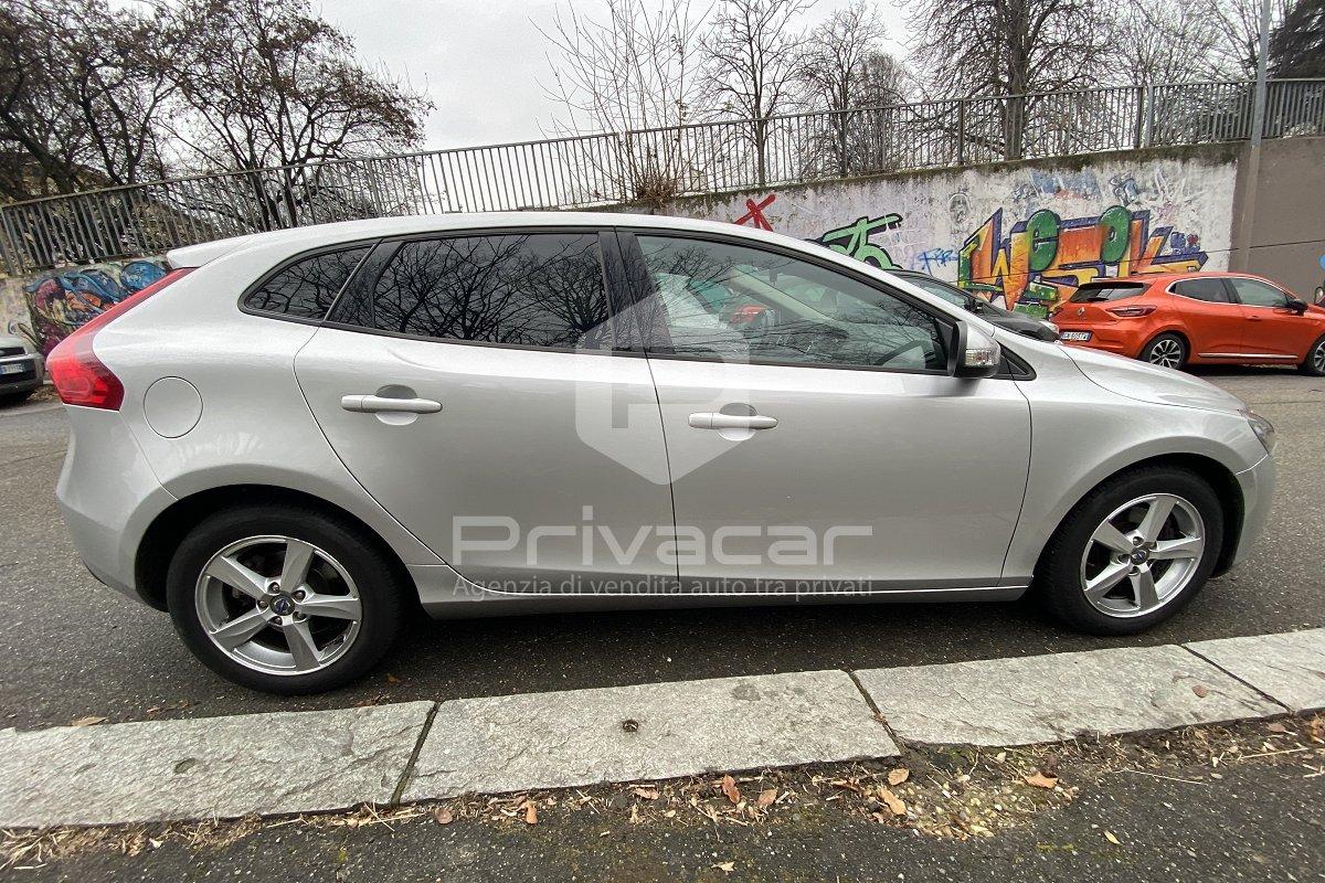 VOLVO V40 T3 Kinetic