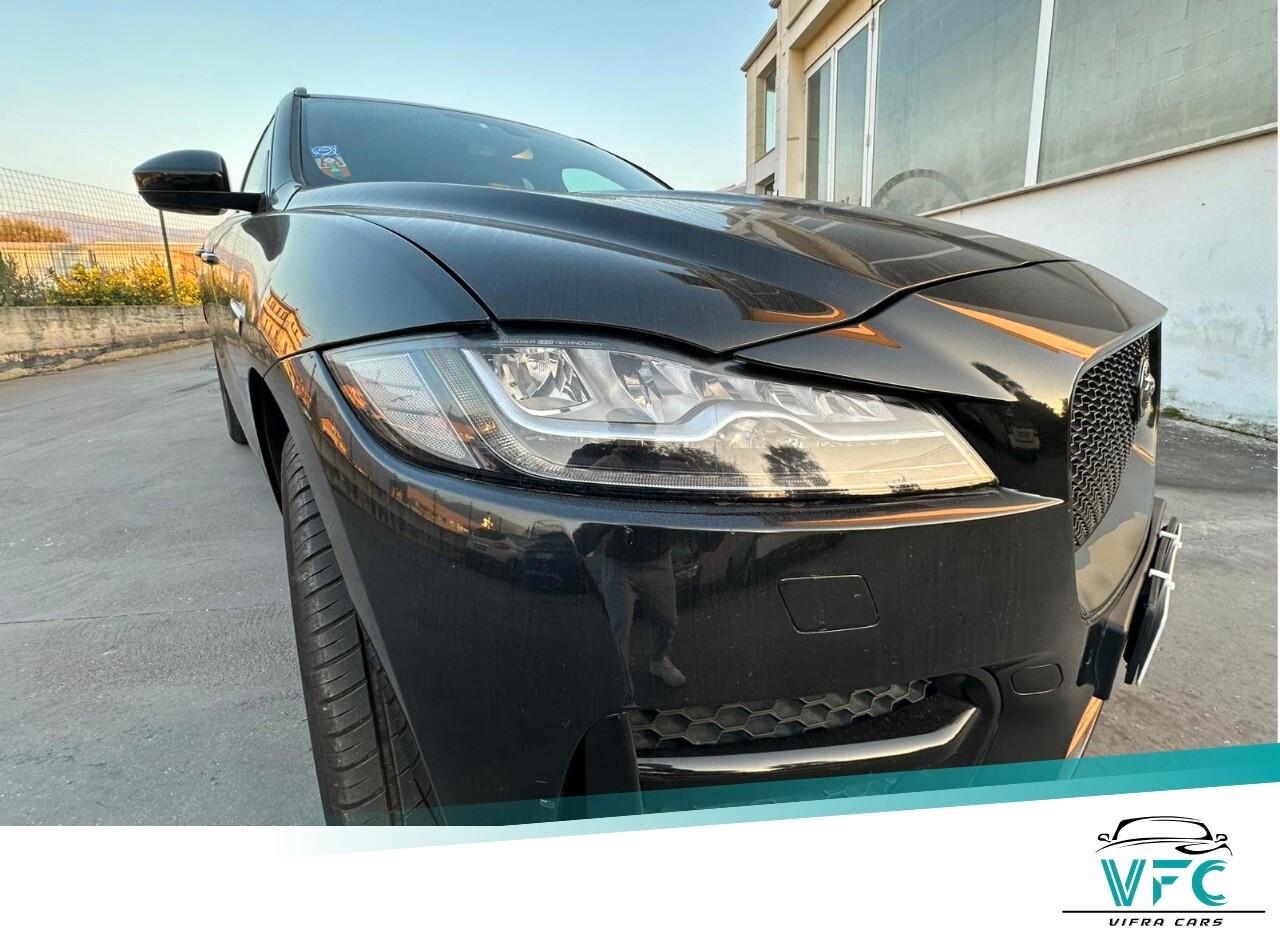 Jaguar F-Pace 2.0 D 180 CV AWD aut. Portfolio